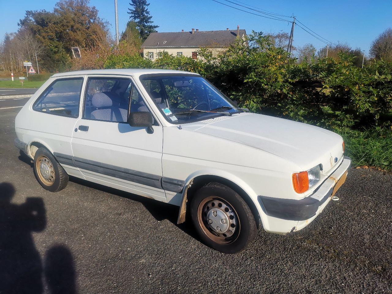 FORD Fiesta - 1987 LesAnciennes.com