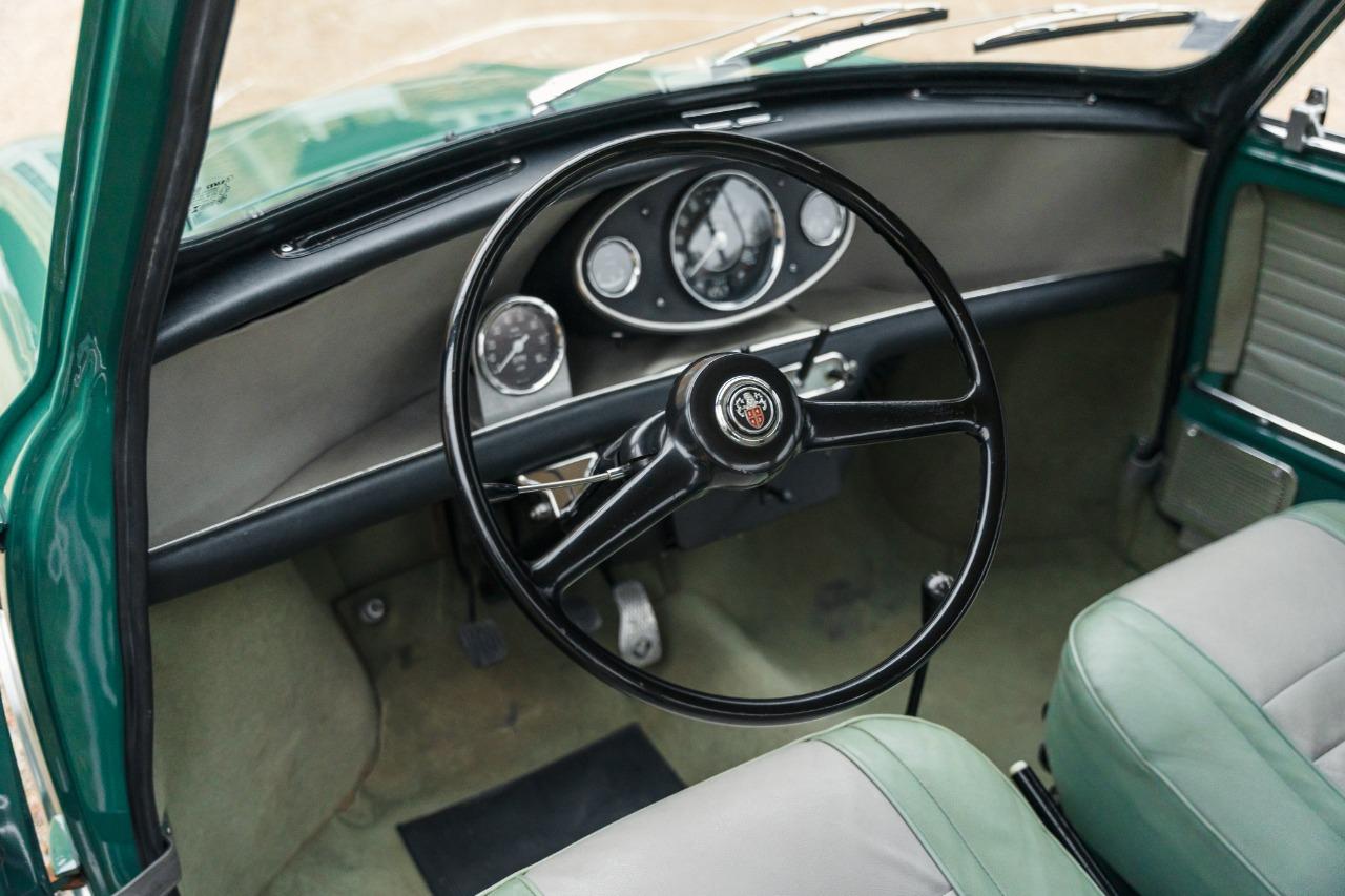 AUSTIN Mini Cooper S - 1964 LesAnciennes.com