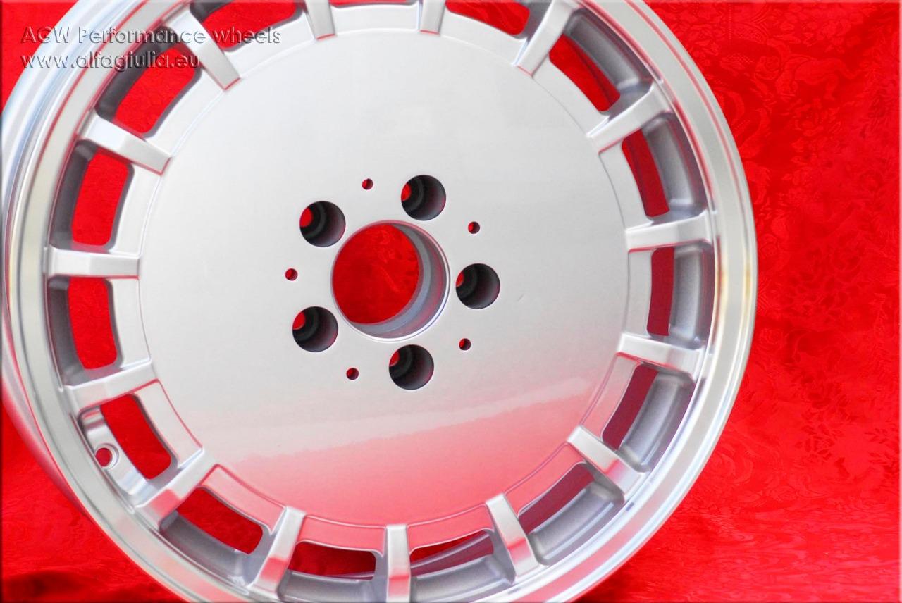 1 pc. jante Mercedes Gullideckel 8x17 ET11 w107 w1 LesAnciennes.com