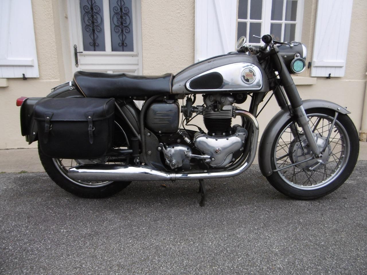 NORTON Dominator 99 - 1957 LesAnciennes.com