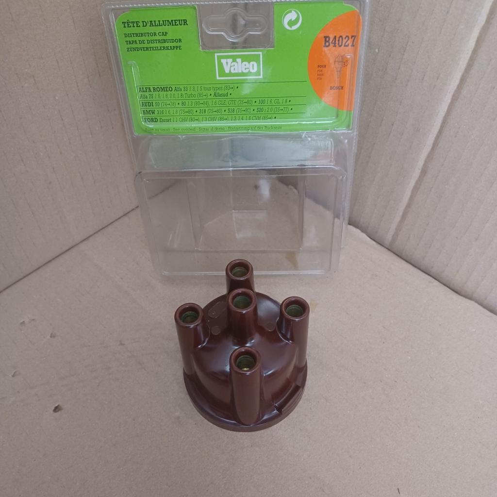 Tête d'allumeur BMW E10 E21 E12 4 CYL Bosch LesAnciennes.com