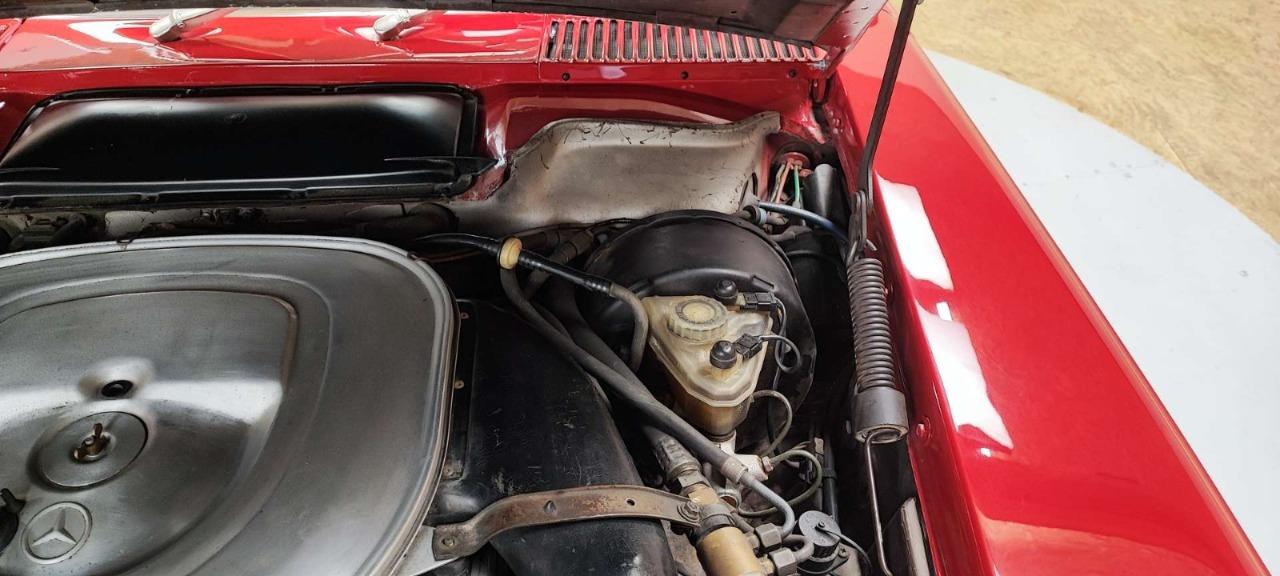 MERCEDES 450 SL R107 - 1979 LesAnciennes.com