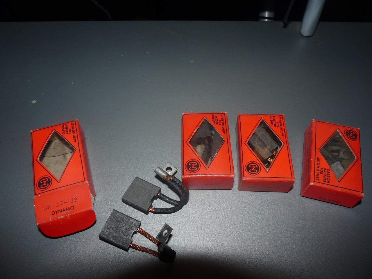 Balais DIVERS divers LesAnciennes.com