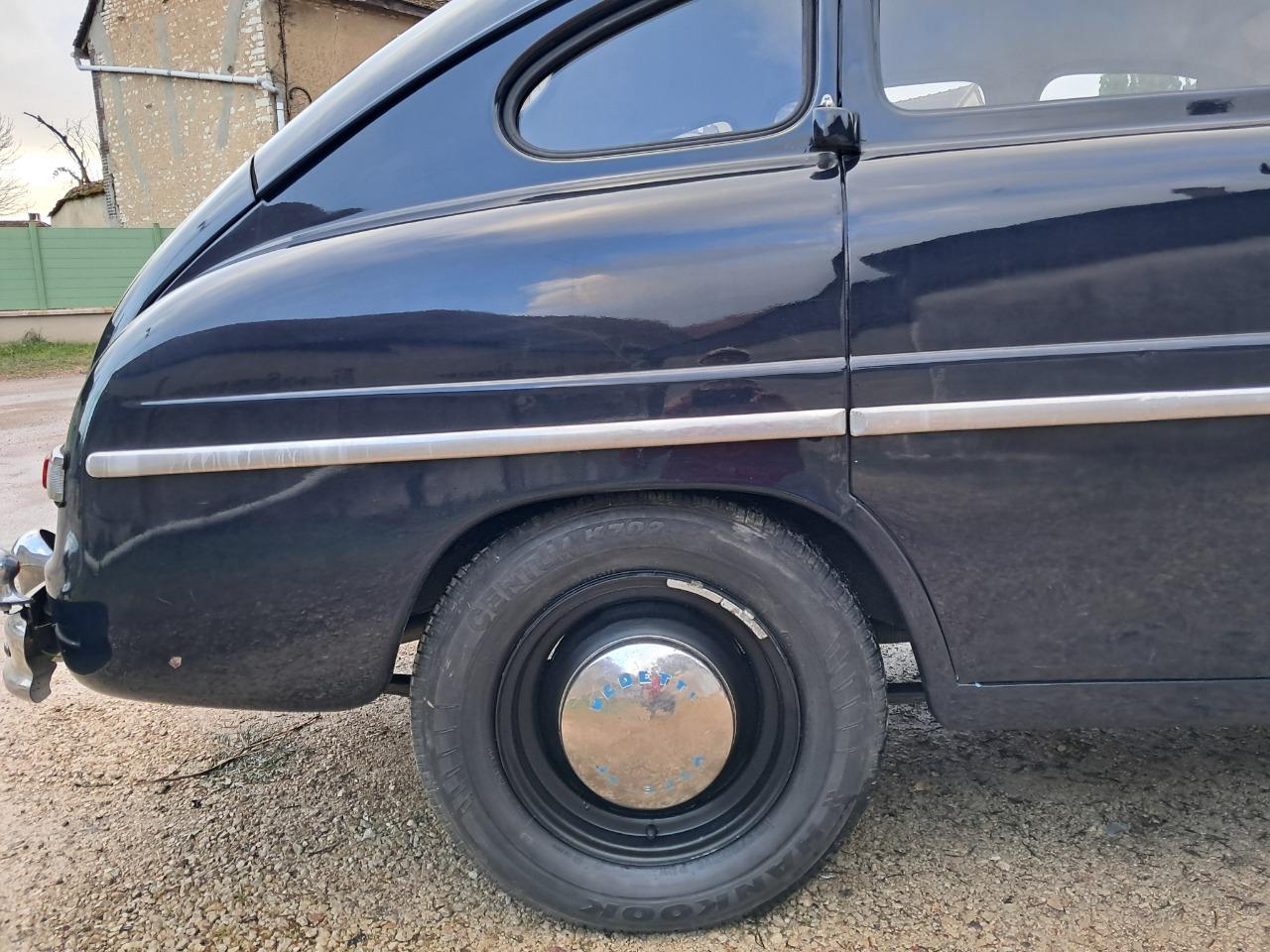 FORD Vedette Berline - 1950 LesAnciennes.com
