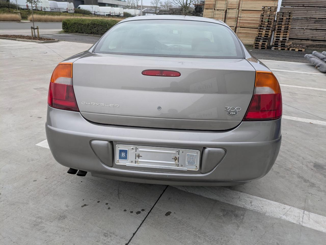 CHRYSLER 300 M - 1999 LesAnciennes.com