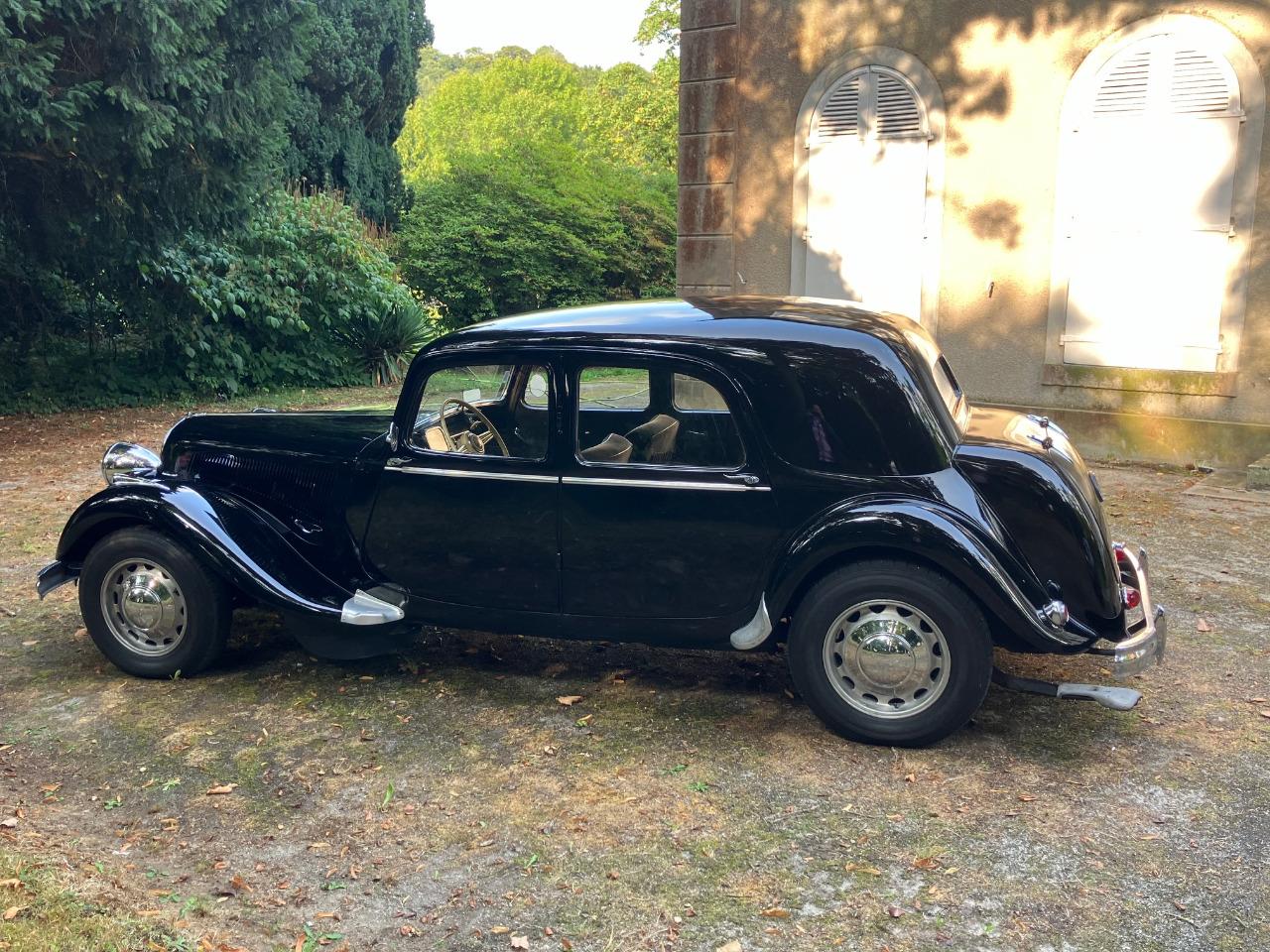 CITROEN Traction 15/6 D - 1952 LesAnciennes.com