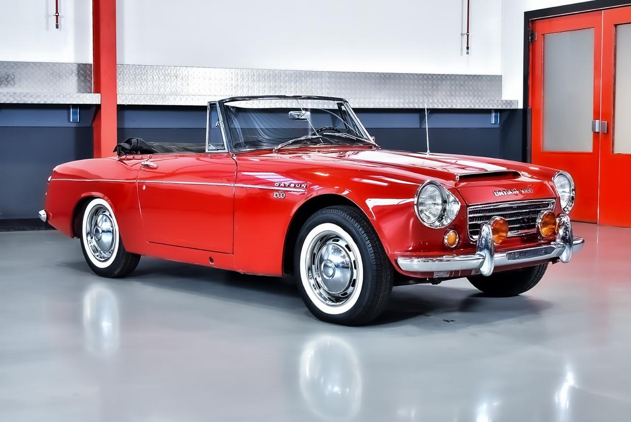 1967 Datsun 1600 "Fairlady" Convertible 1,6L I4 LesAnciennes.com