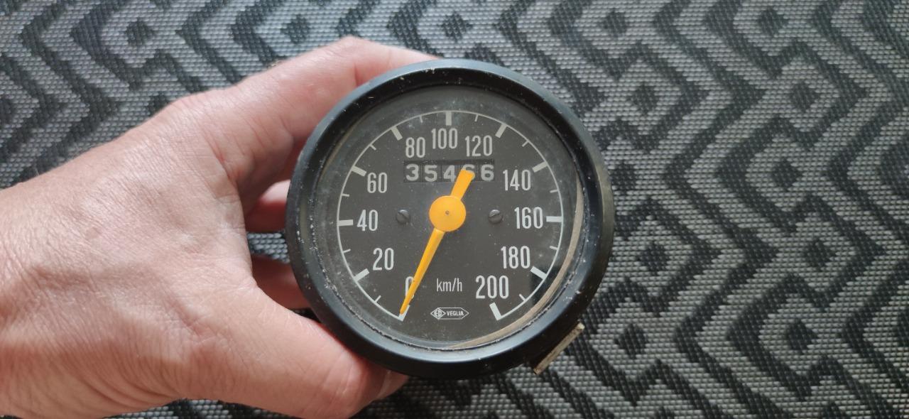 Compteur SIMCA 1000 rallye LesAnciennes.com