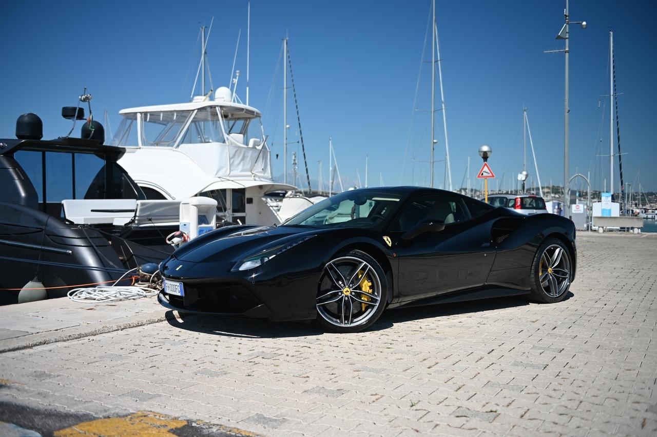 2017 Ferrari 488 GTB LesAnciennes.com