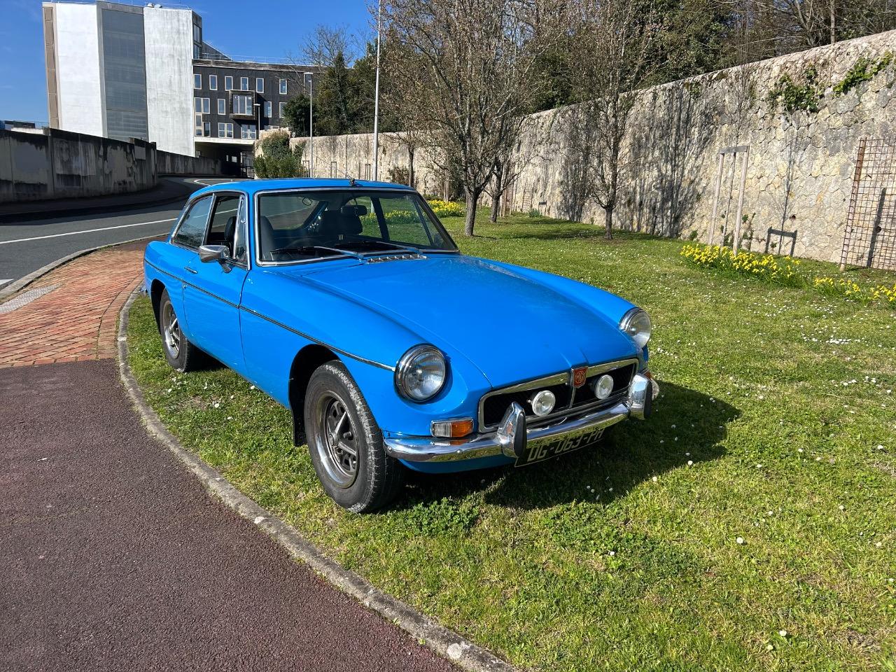 MG MGB Gt - 1979 LesAnciennes.com