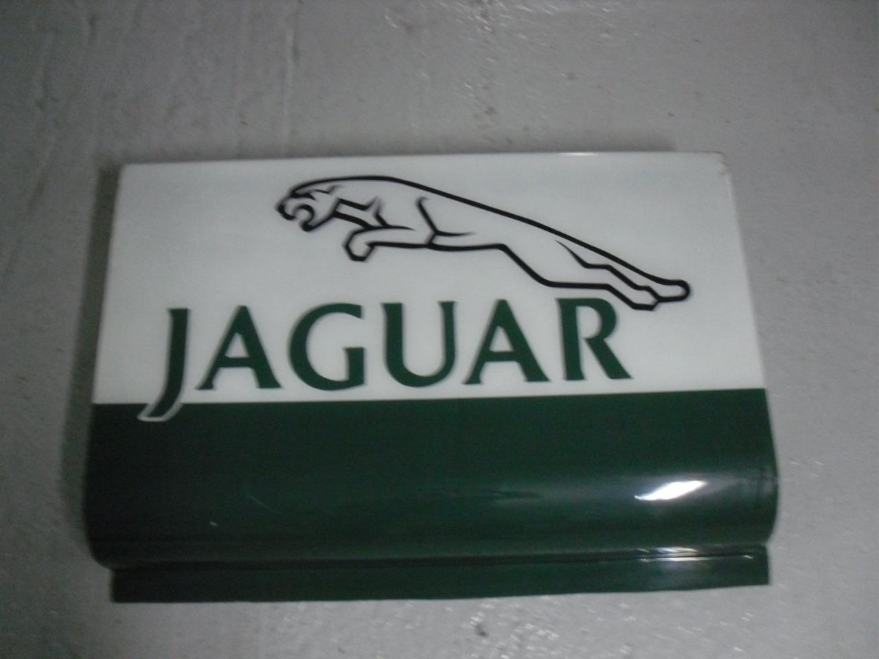 JAGUAR, Panneau publicitaire concessionnaire LesAnciennes.com