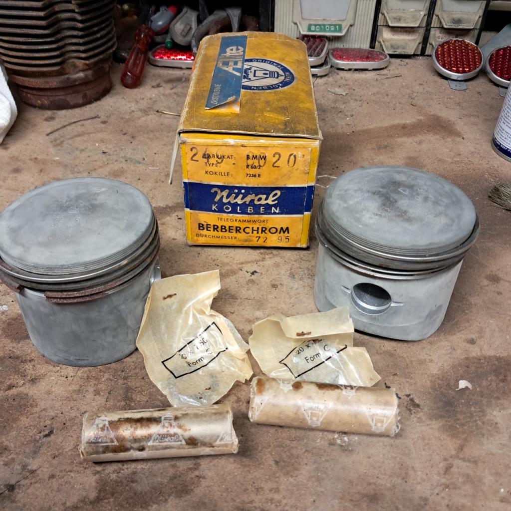 Jei pistons complets 72,95mm BMW R60 /2 neuf LesAnciennes.com