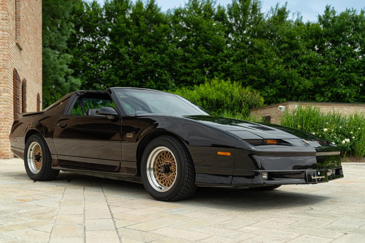 PONTIAC FIREBIRD TRANS-AM - 1989 LesAnciennes.com