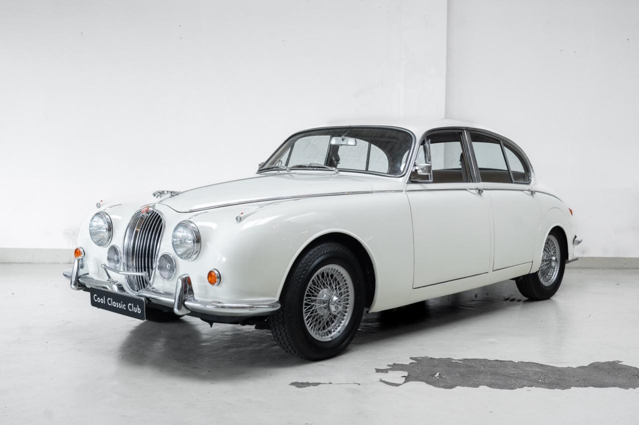 JAGUAR 340 - 1968 LesAnciennes.com