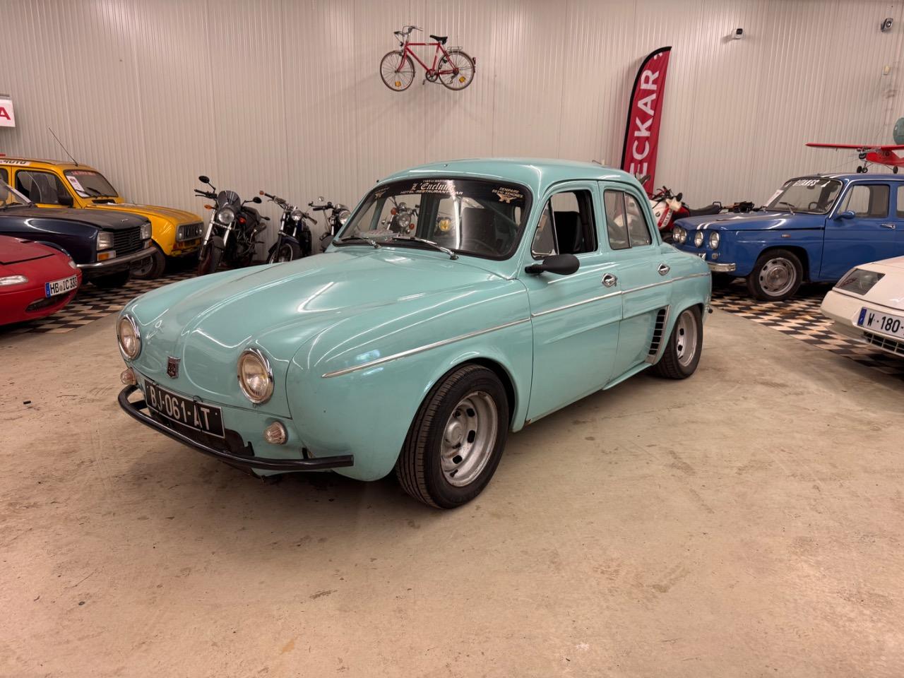 RENAULT Dauphine Proto alpine - 1962 LesAnciennes.com