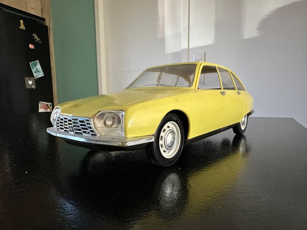 Miniature Citroën GD Montblanc LesAnciennes.com