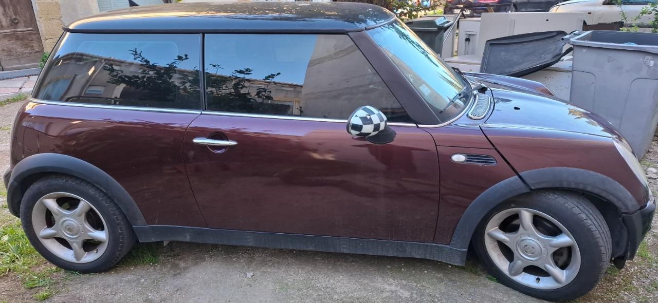 AUSTIN Mini - 2003 LesAnciennes.com