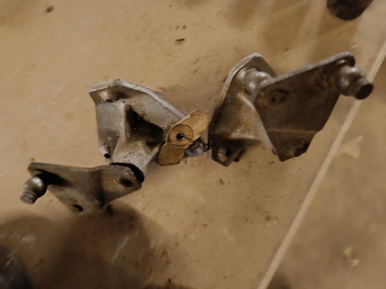 Pièces PANHARD PL 17 LesAnciennes.com