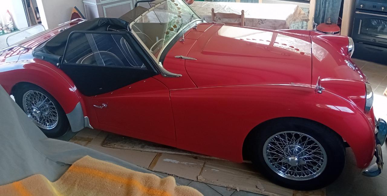 TRIUMPH TR3A - 1960 LesAnciennes.com