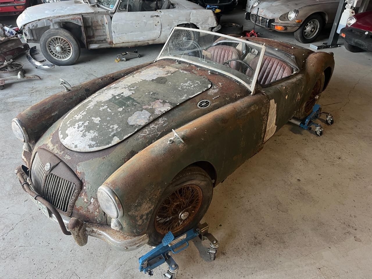 MG MGA 1600 - 1962 LesAnciennes.com