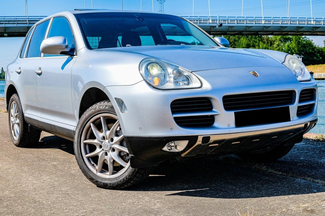 2005 Porsche Cayenne S LesAnciennes.com