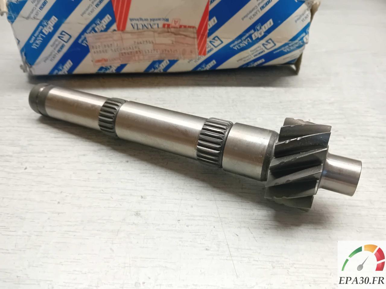 7647354 ARBRE SECONDAIRE NEUF FIAT PANDA 750 4 VIT LesAnciennes.com