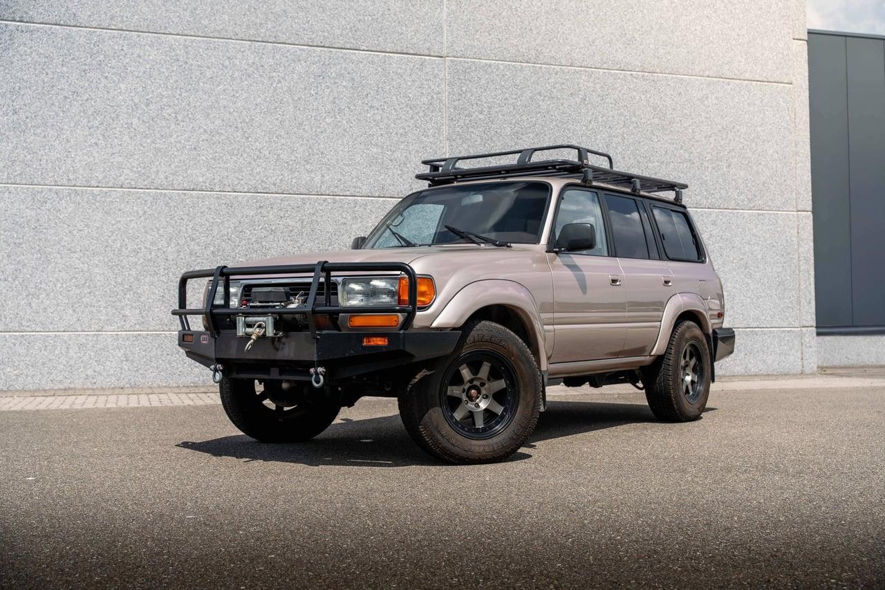 1992 Toyota Land Cruiser FJ80 LesAnciennes.com