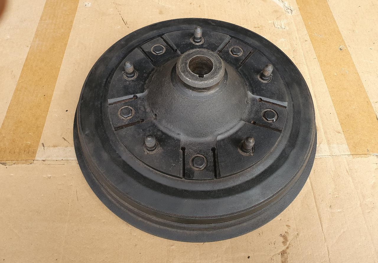 Tambour CITROEN Traction 11 B LesAnciennes.com