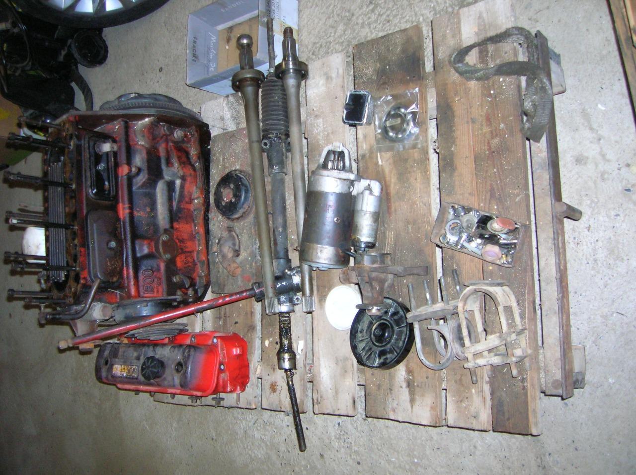 Lot de pièces MG MGB LesAnciennes.com