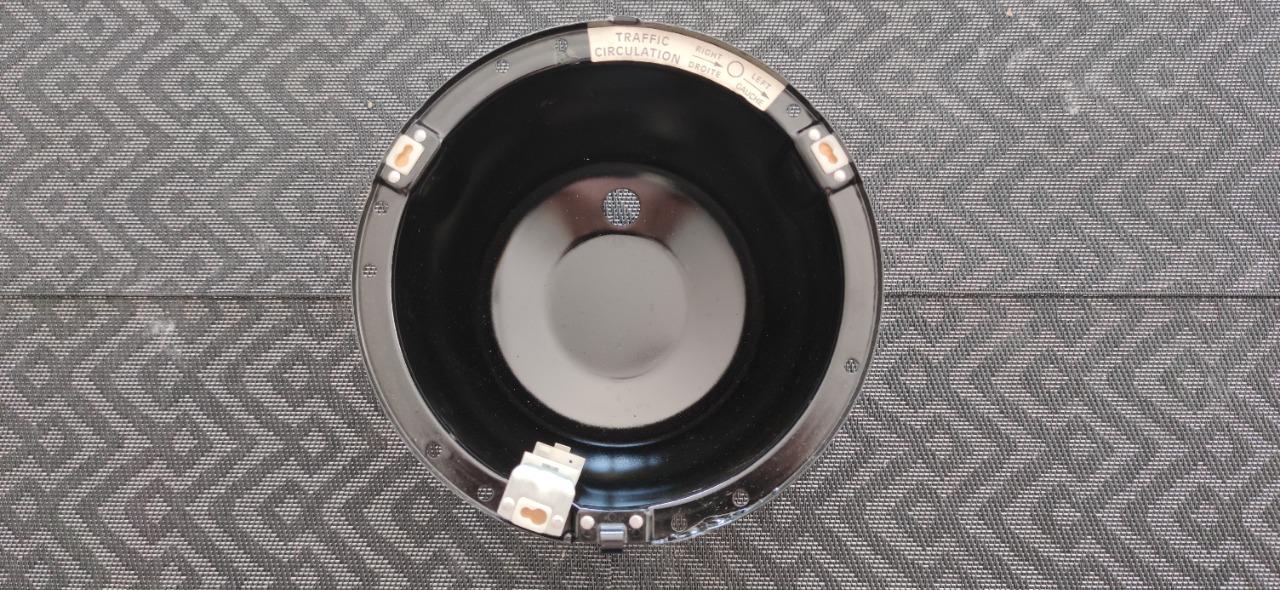 Bol de phare SIMCA 1100 montage DUCELLIER LesAnciennes.com