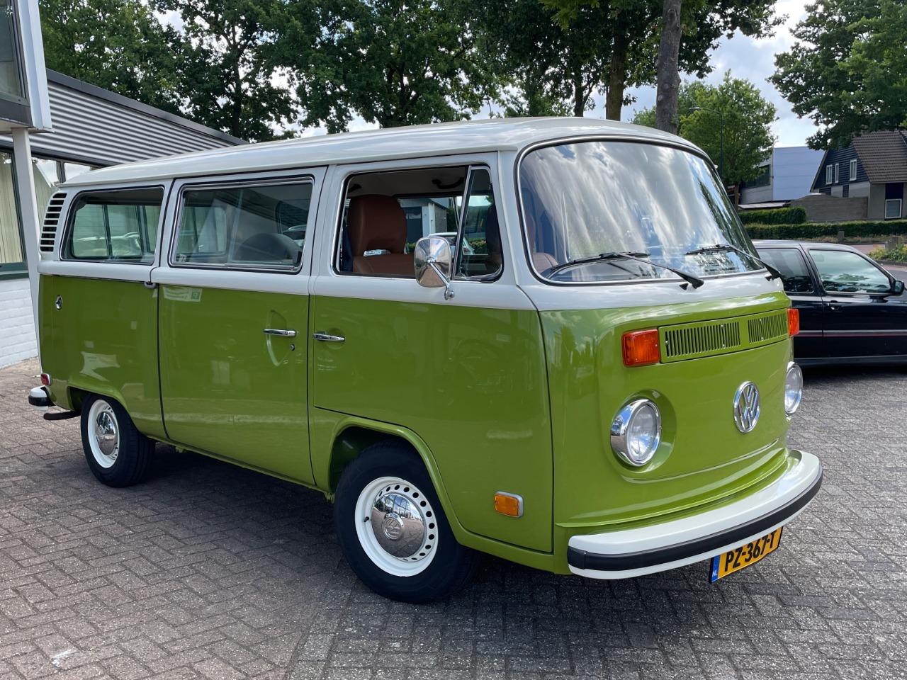 VOLKSWAGEN Combi T2B - 1978 LesAnciennes.com