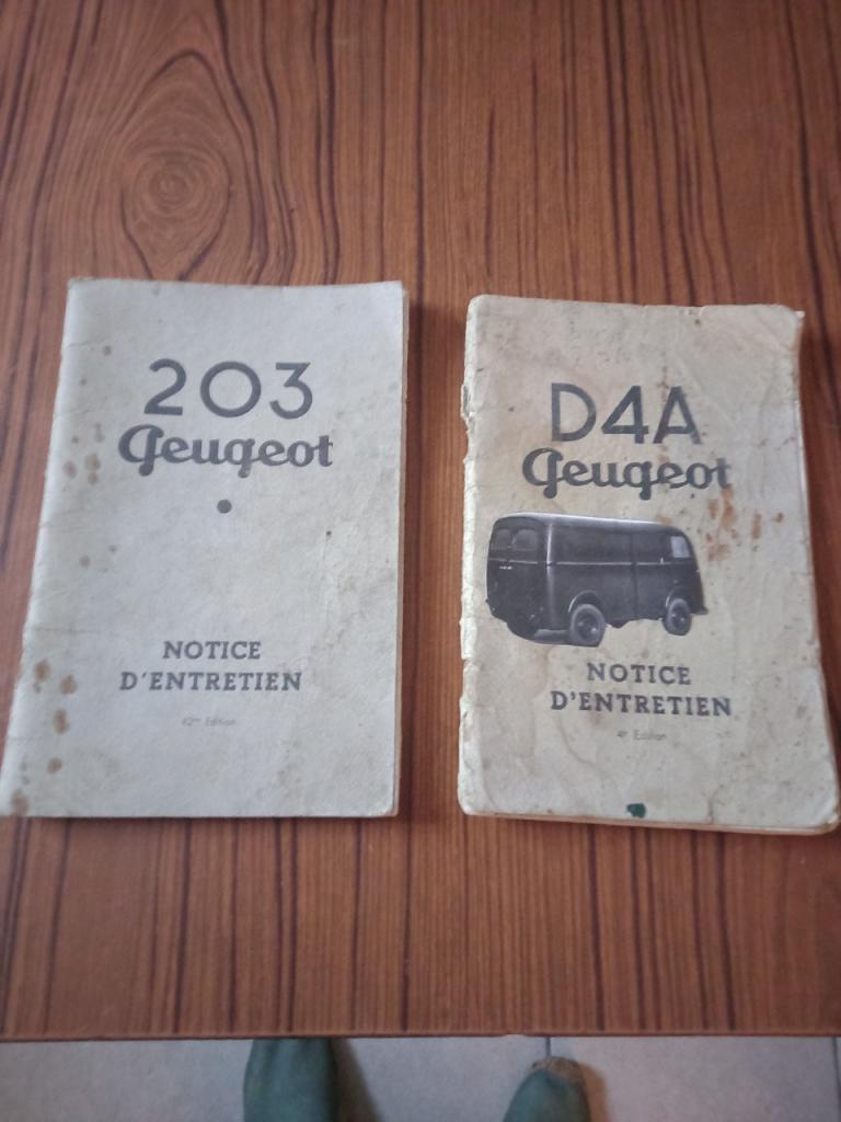 Livrets d entretien et d utilisation LesAnciennes.com