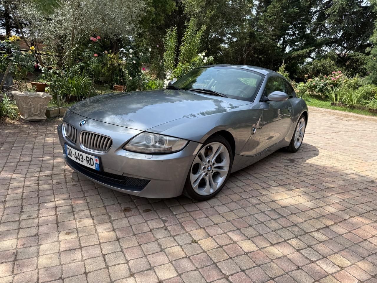BMW Z4 3.0 si - 2006 LesAnciennes.com