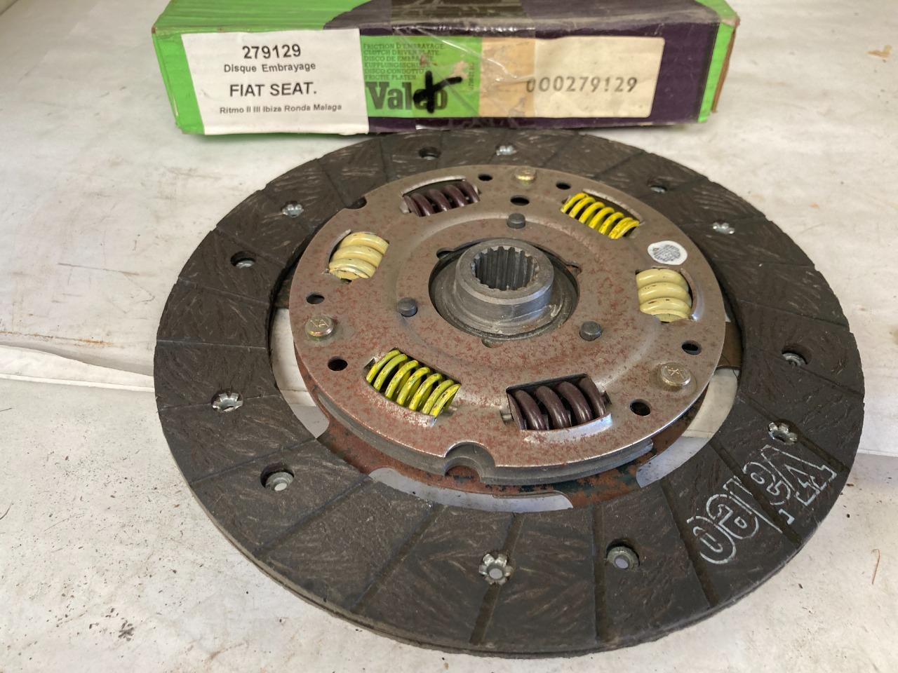 Disque embrayage neuf FIAT Ritmo Diésel LesAnciennes.com