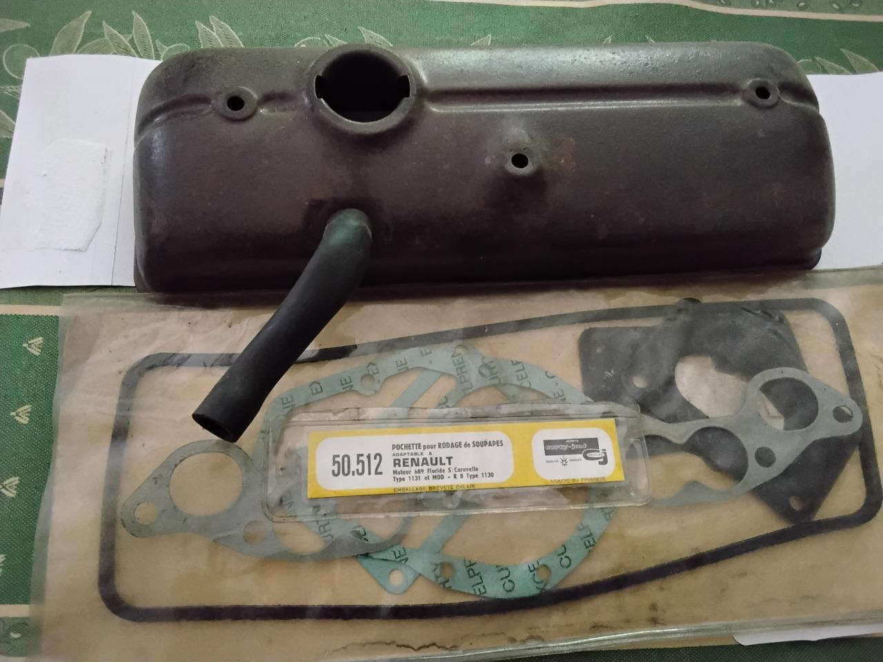 Cache culbuteur RENAULT 8 (R8) Major LesAnciennes.com