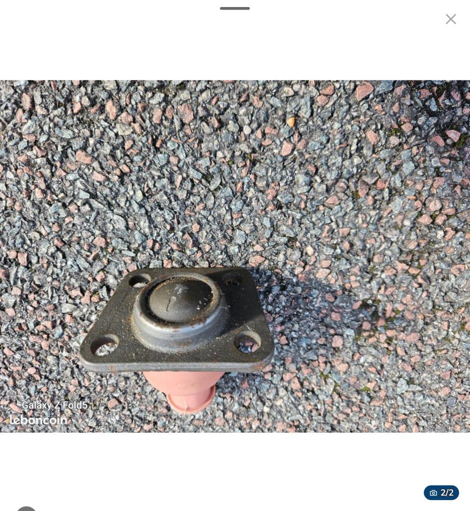 Rotule de suspension RENAULT saviem SG2-SG3 LesAnciennes.com