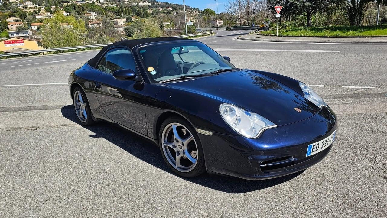2004 Porsche 911 Carrera Cabriolet 996.2 LesAnciennes.com