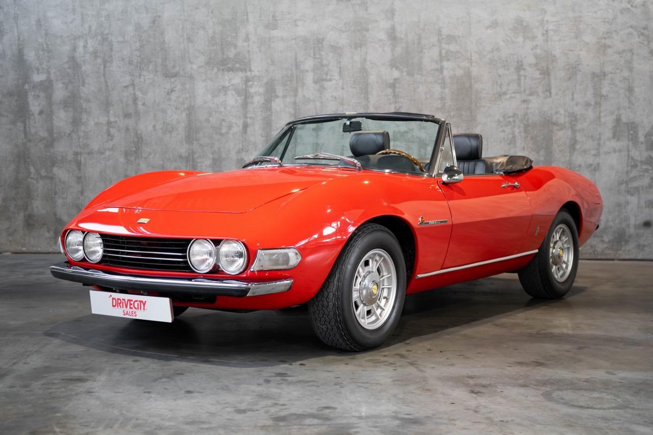 FIAT Dino 2.4L Spider - 1972 LesAnciennes.com