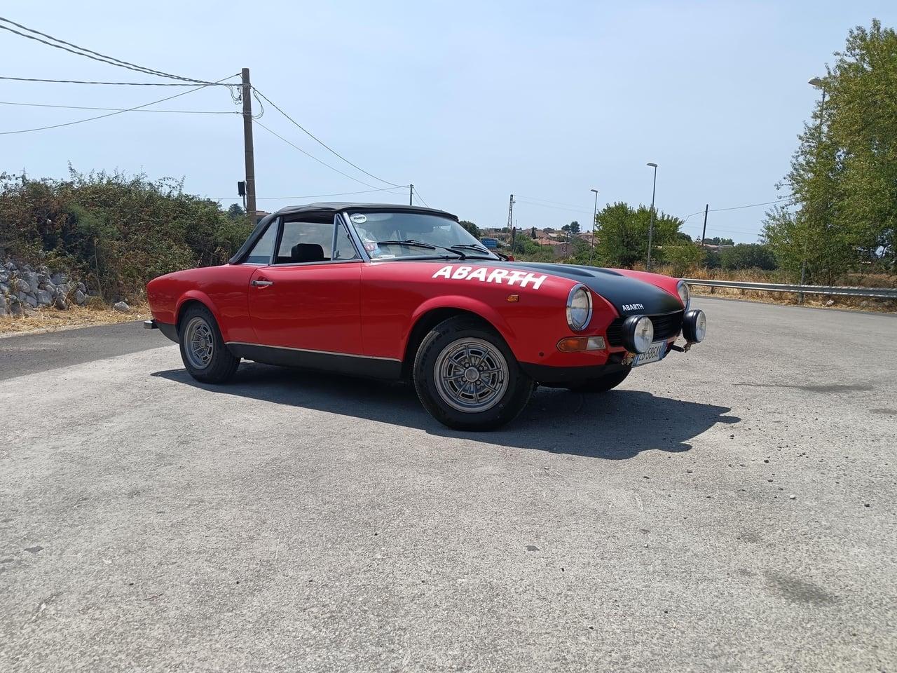 1974 Fiat 124 Sport Spider CS1 (Abarth evocation) LesAnciennes.com