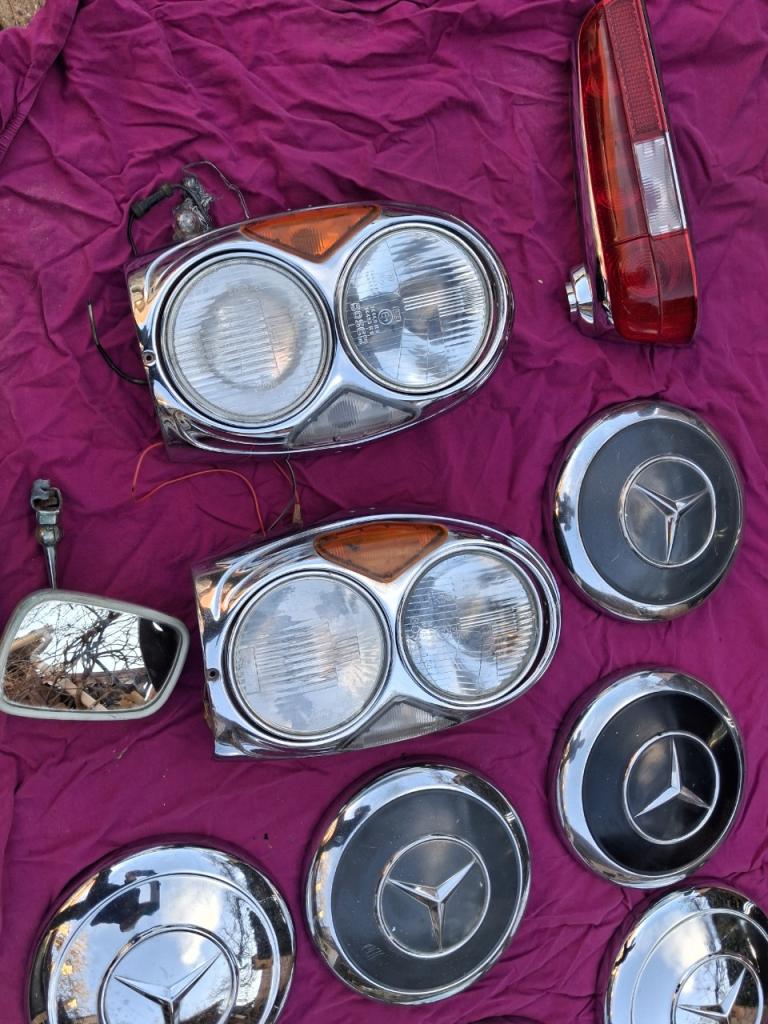 LOT PIECES MERCEDES ANNEES 60/70 LesAnciennes.com