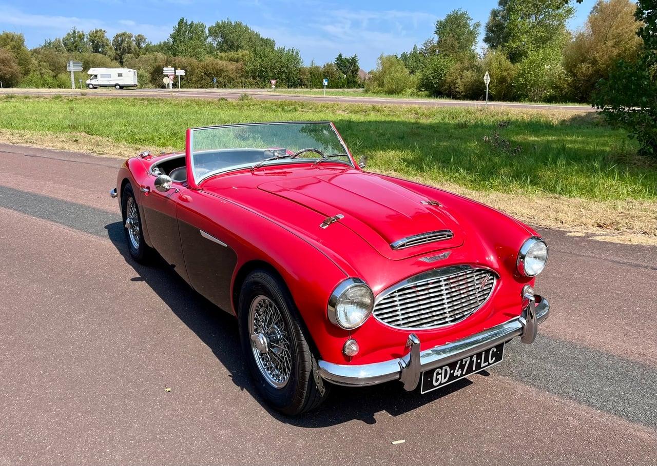 1958 Austin Healey 100/6 BN6 LesAnciennes.com