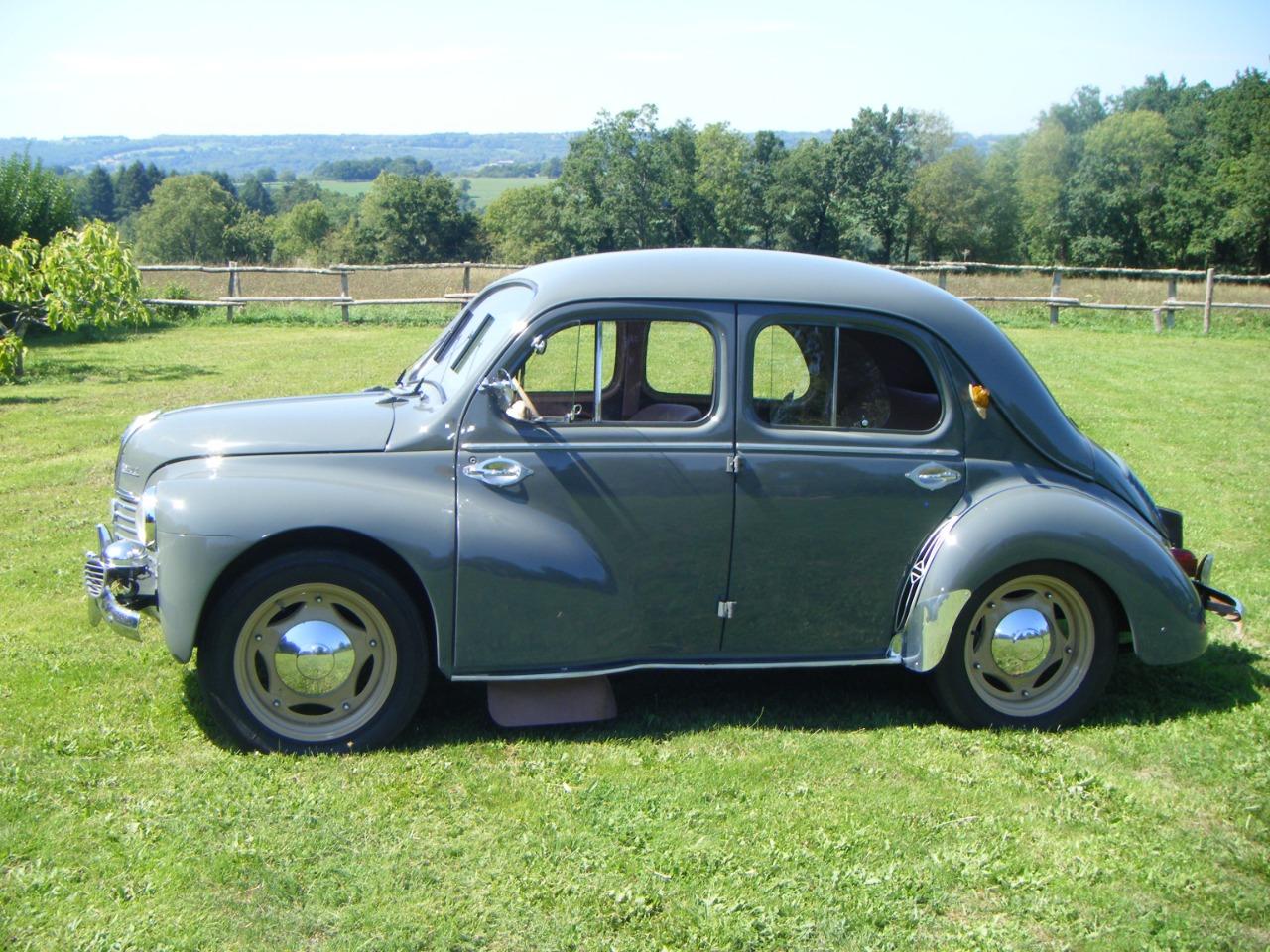 RENAULT 4CV R 1062 - 1950 LesAnciennes.com