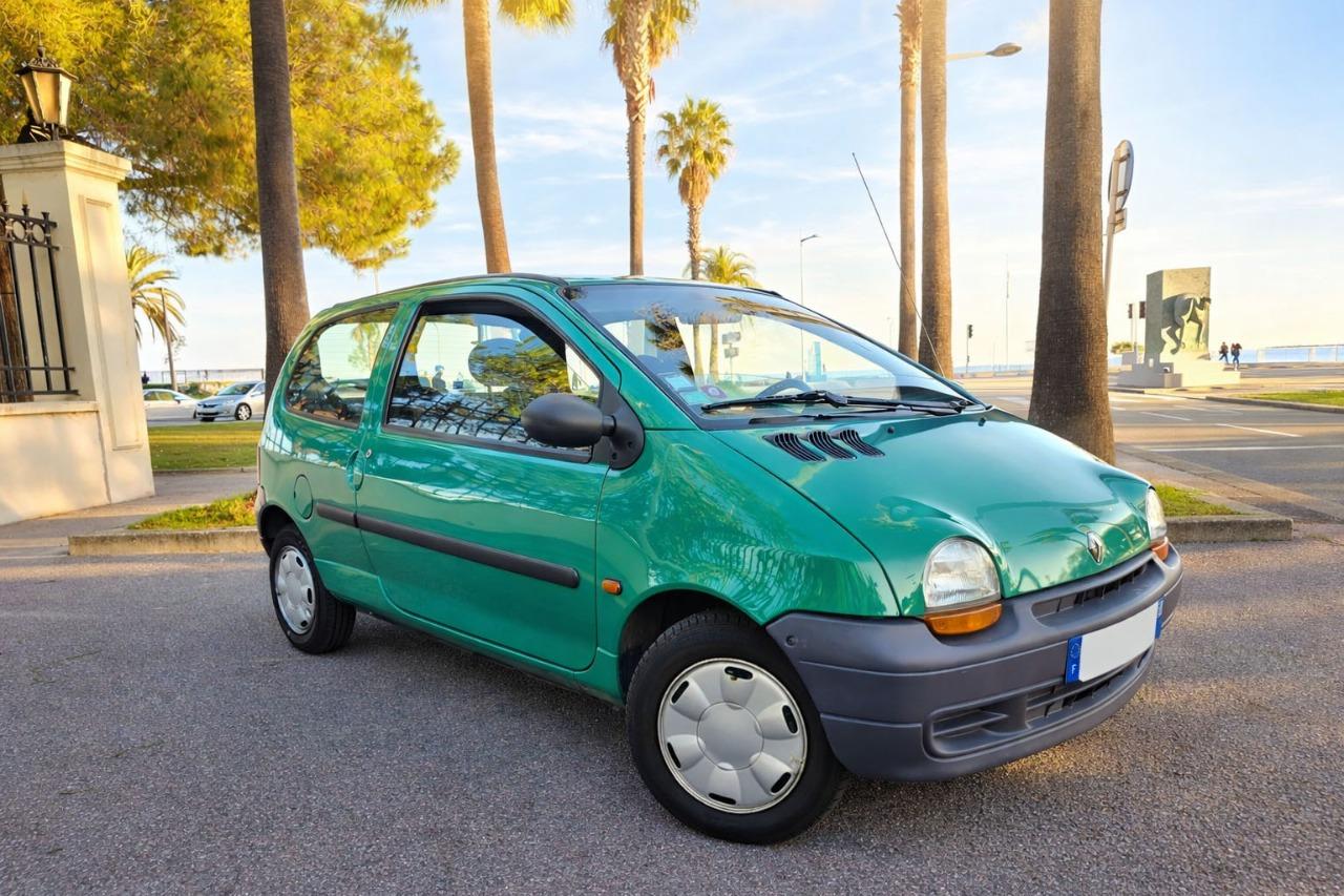 RENAULT Twingo - 1996 LesAnciennes.com
