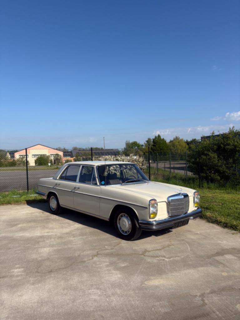 MERCEDES 280 E - 1972 LesAnciennes.com