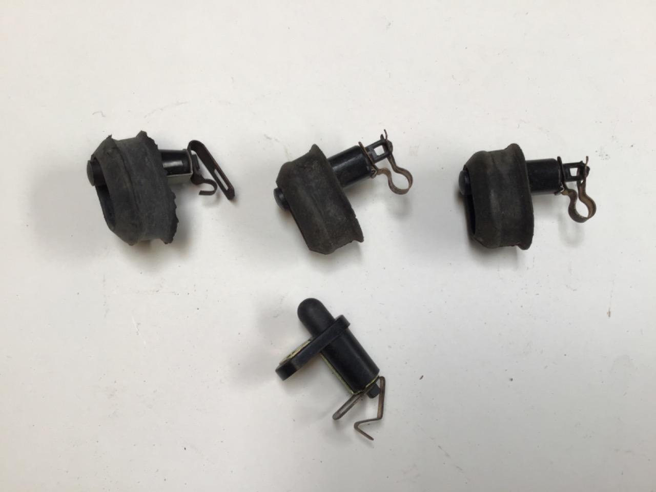 INTERRUPTEUR DE PLAFONNIER CITROEN PEUGEOT RENAULT LesAnciennes.com