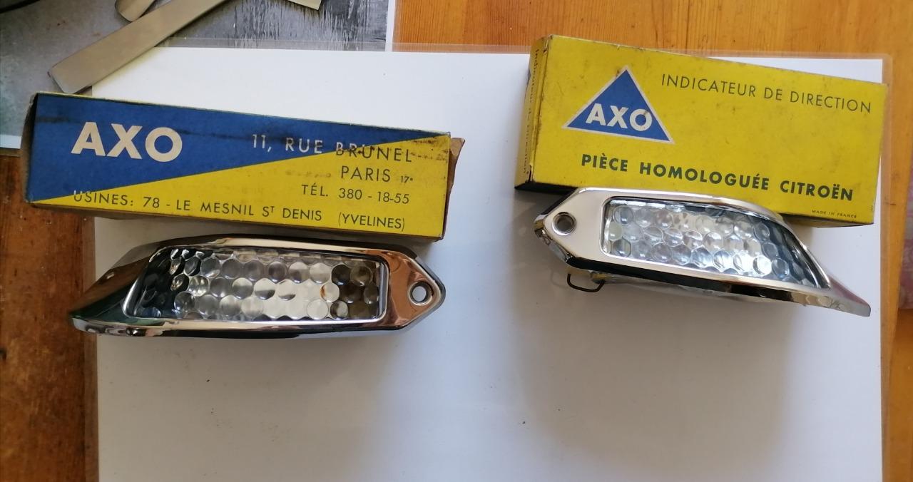 Clignotants CITROEN DS DS Pallas jusque 67 LesAnciennes.com