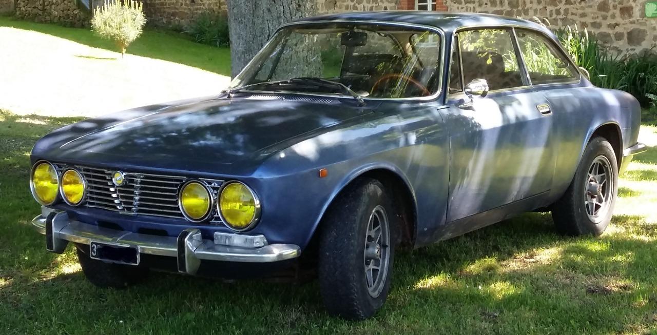ALFA ROMEO 2000 coupé Bertone - 1972 LesAnciennes.com