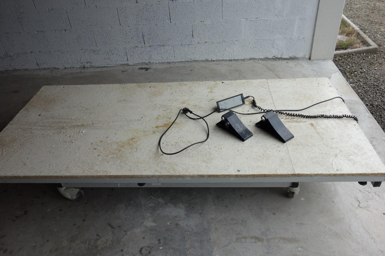 Table élévatrice pour moto, quad, tondeuse ... LesAnciennes.com
