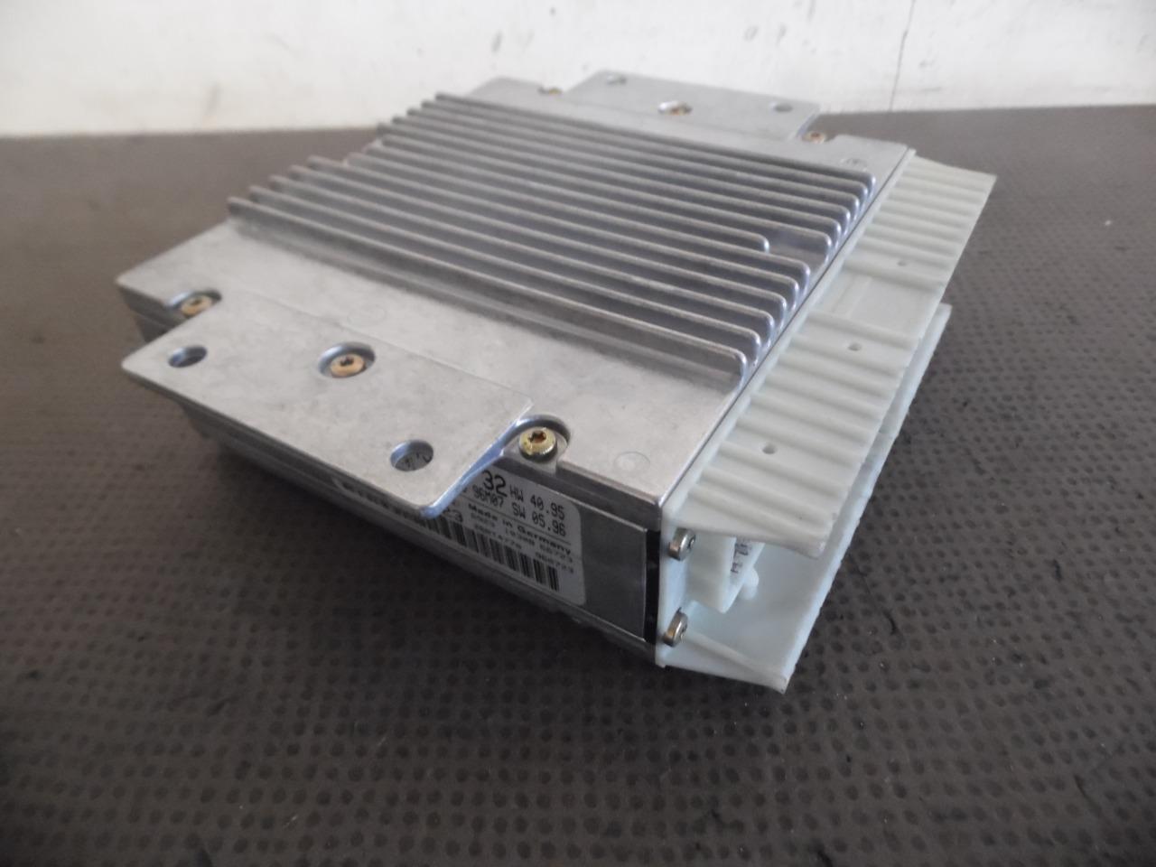 Calculateur moteur MERCEDES 500 SL LesAnciennes.com