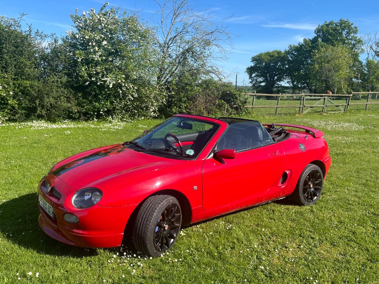 MG MGF Trophy 160 - 2001 LesAnciennes.com